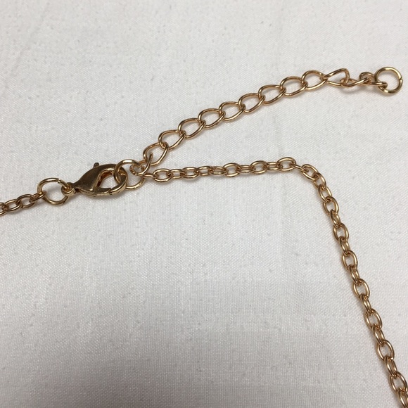 Gold Colored Bow Fashion Necklace - Picture 3 of 3